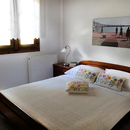 Athos View By The Sea أورموس باناجياس